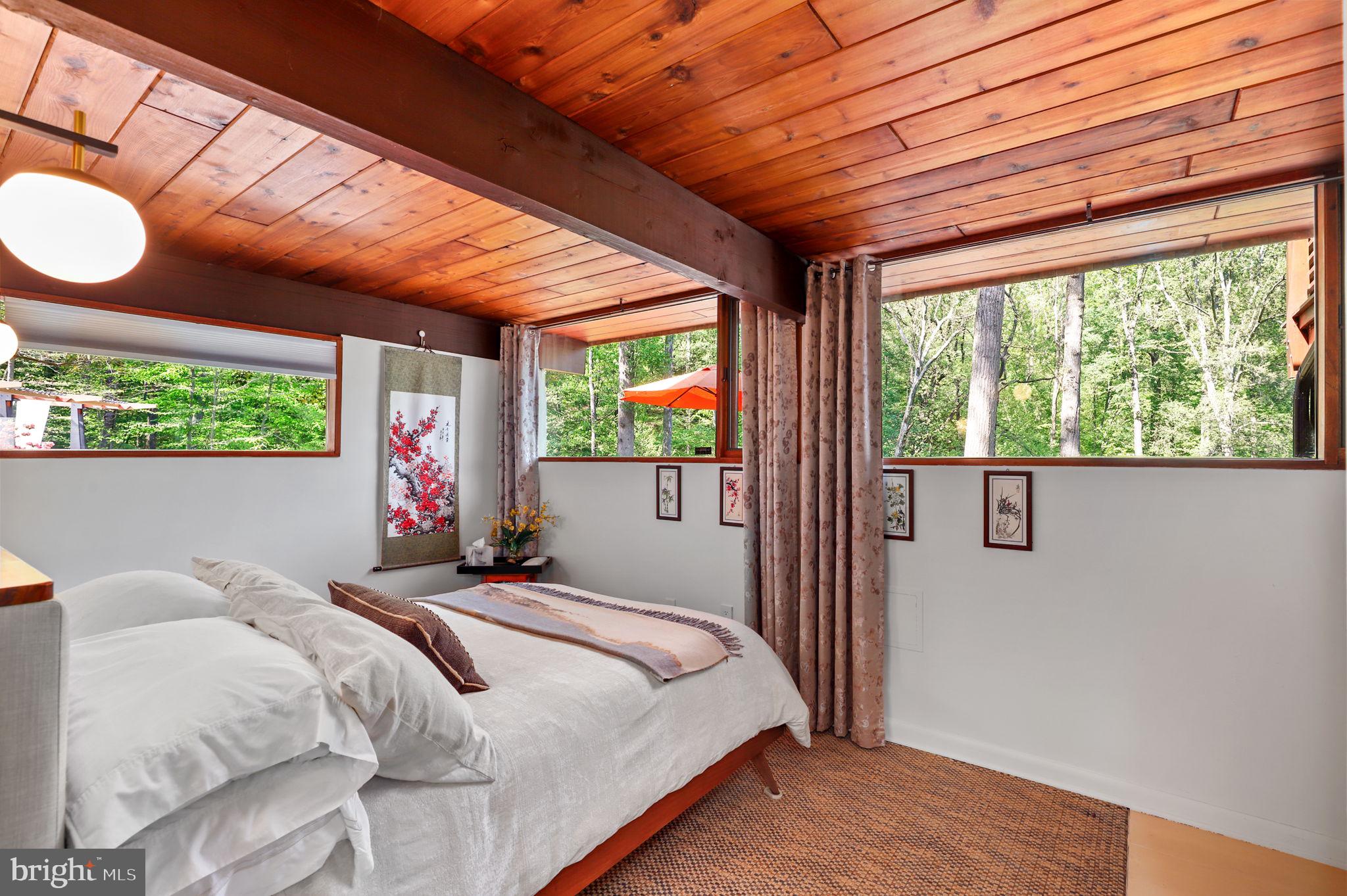 PINELEIGH - Residential