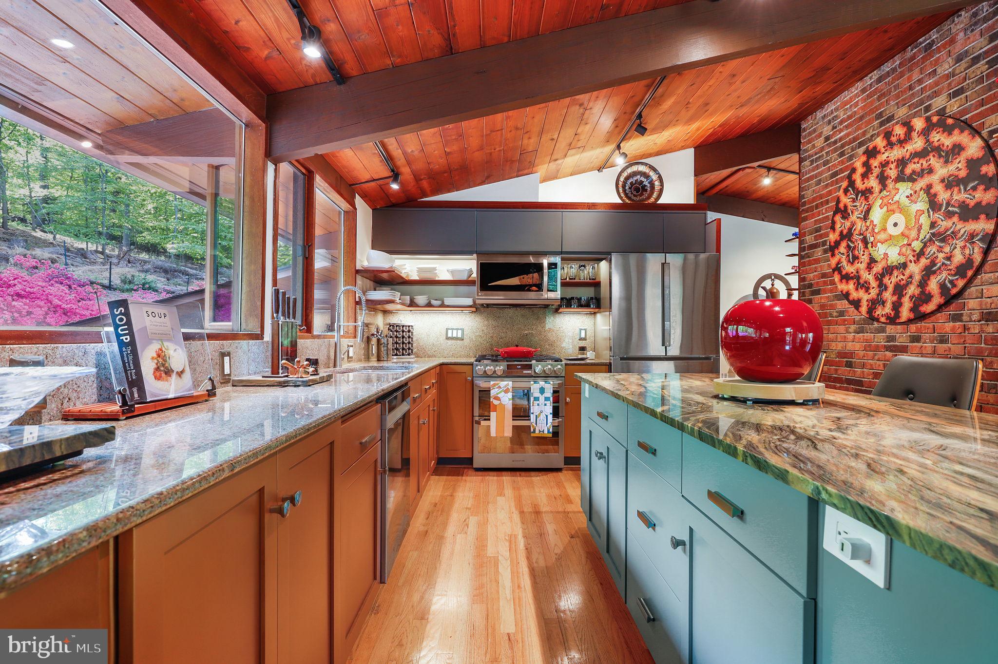 PINELEIGH - Residential