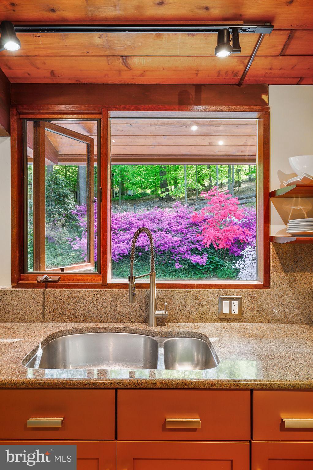 PINELEIGH - Residential