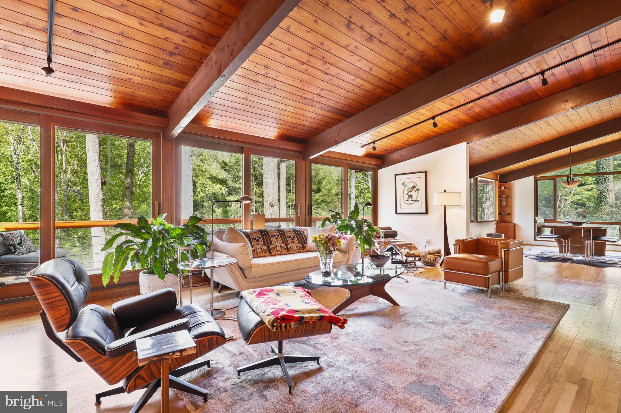 PINELEIGH - Residential