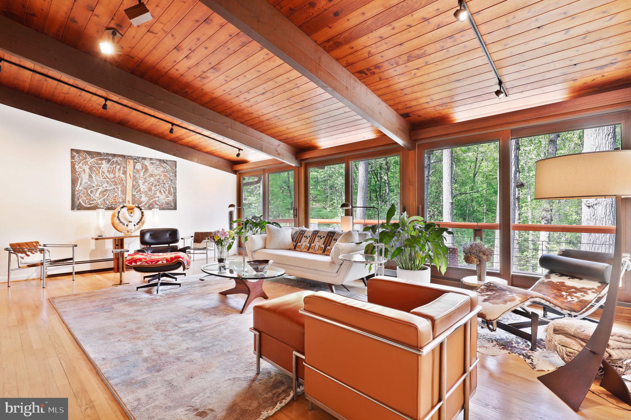 PINELEIGH - Residential