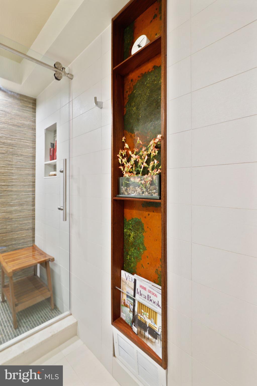 PINELEIGH - Residential