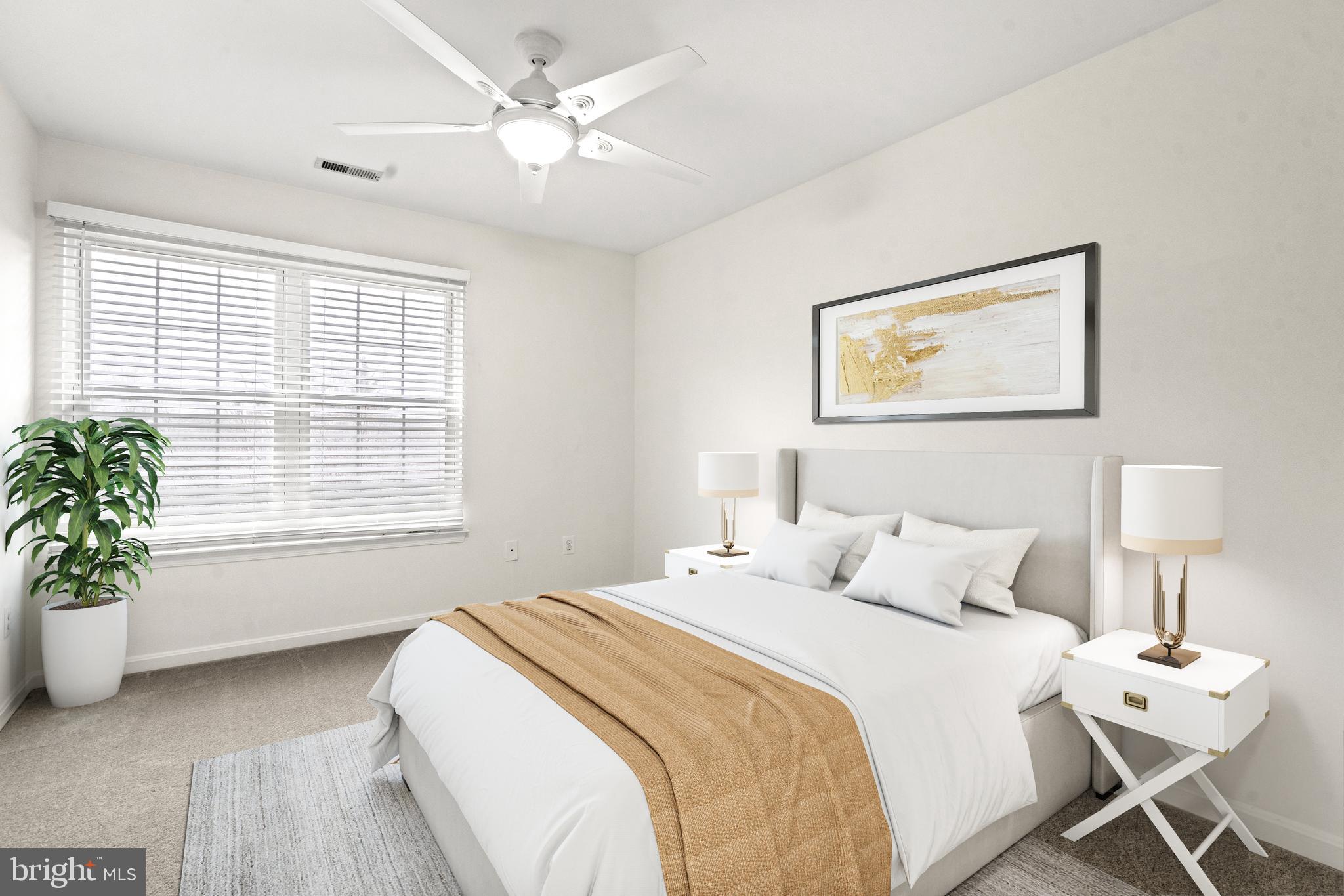 CLOVERLEAF CENTER - Residential