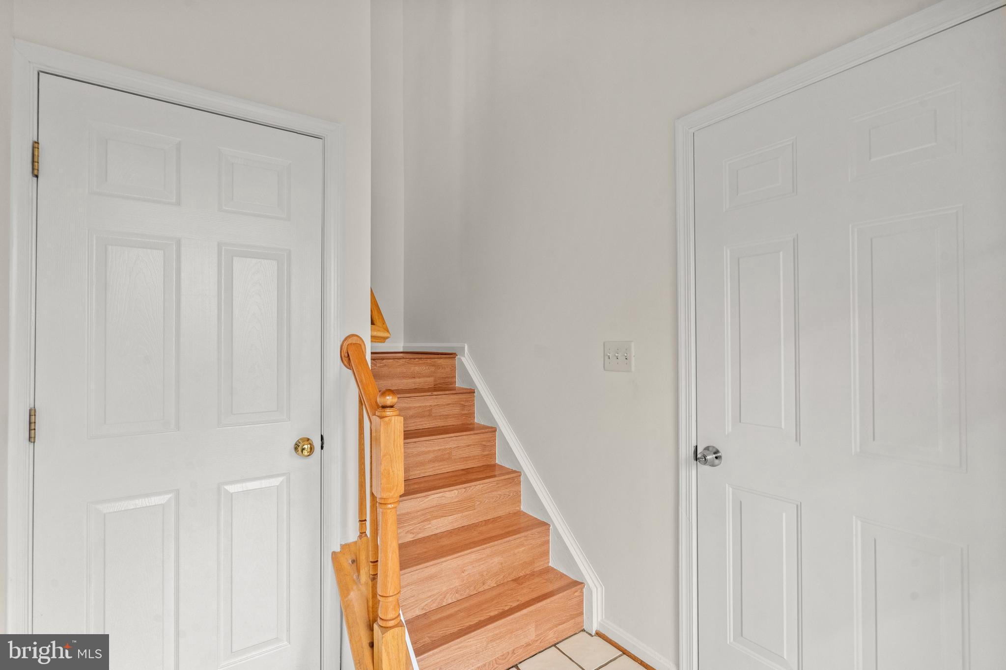 CLOVERLEAF CENTER - Residential