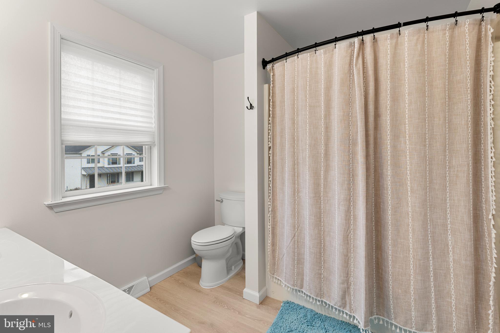 GABLES AT JACKSON - Residential