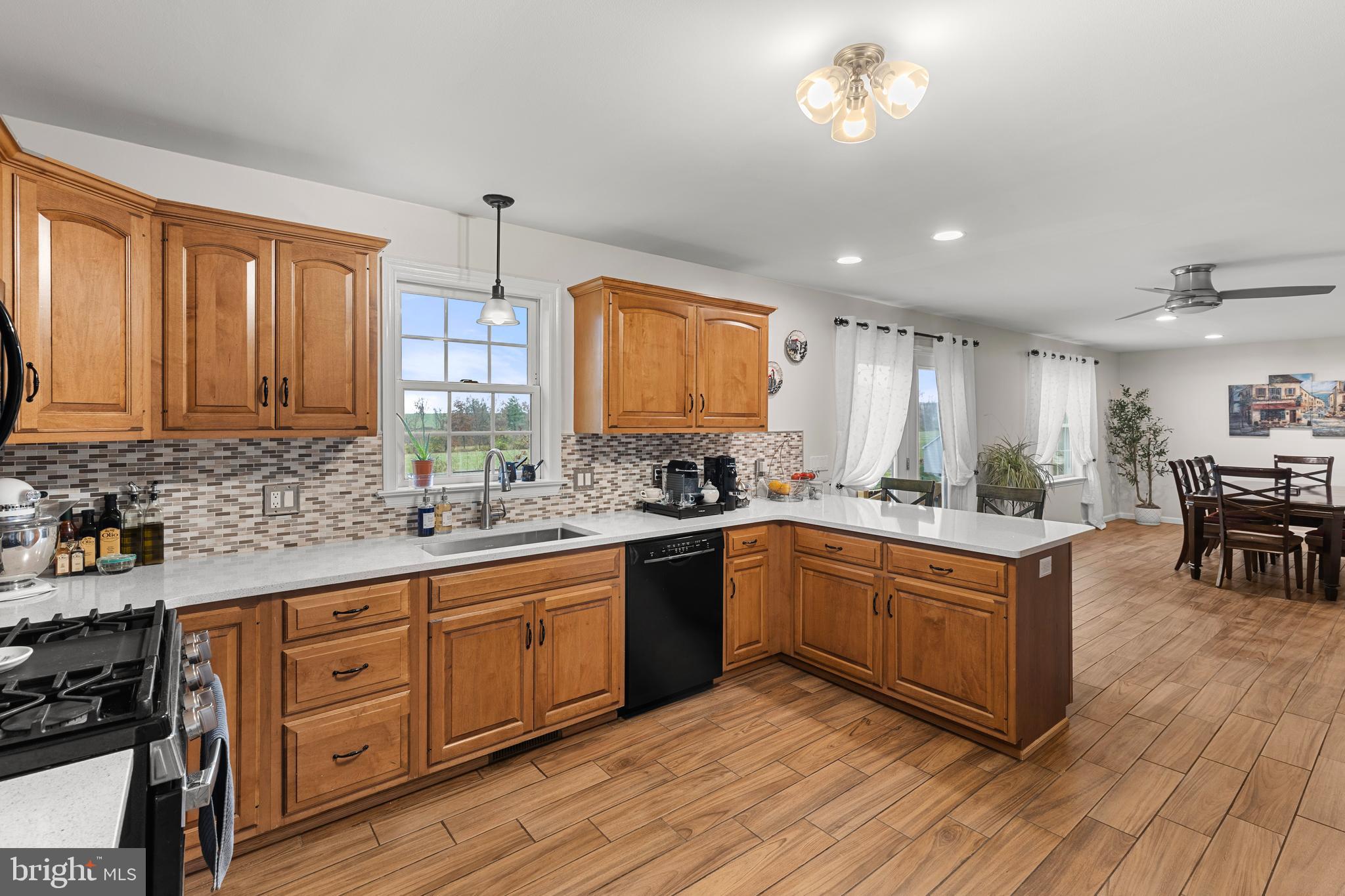 GABLES AT JACKSON - Residential