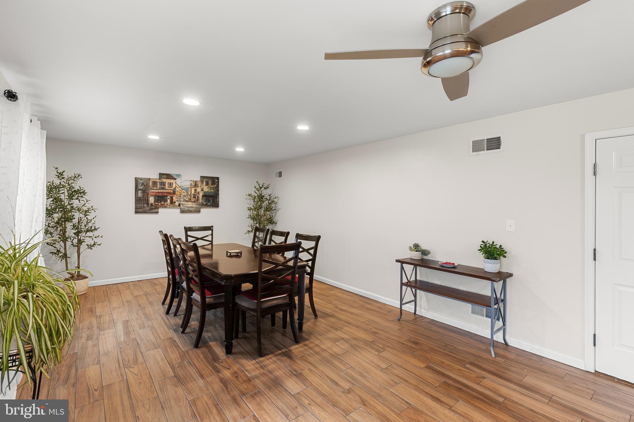 GABLES AT JACKSON - Residential