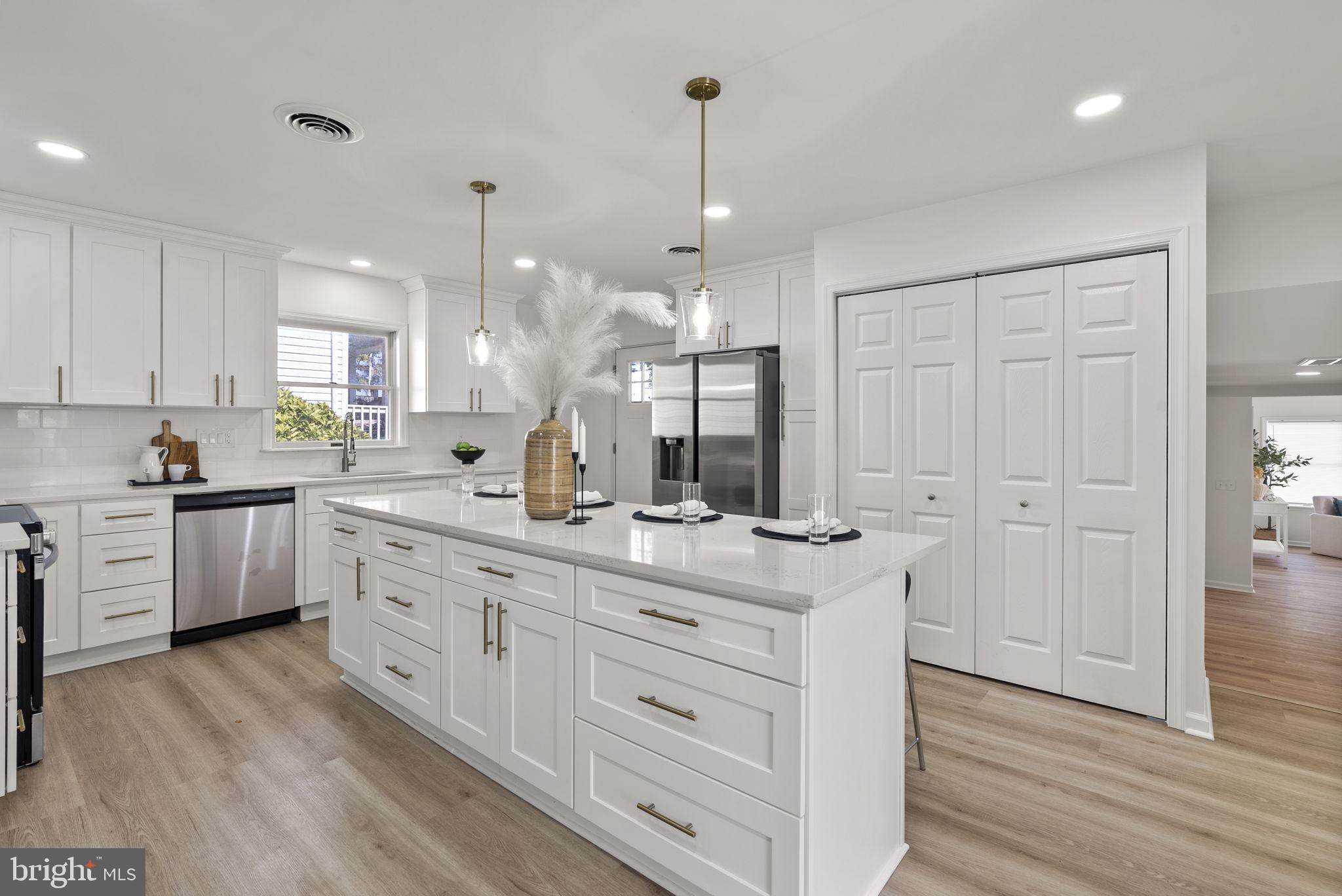 MILLERS ISLAND - Residential