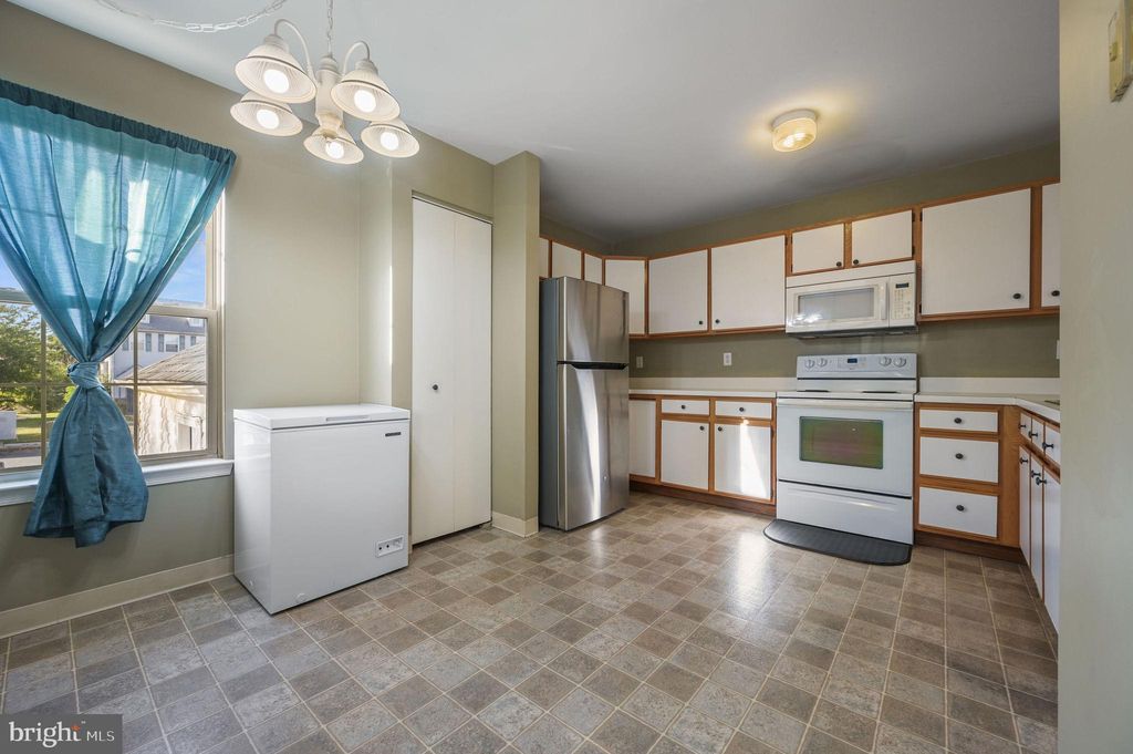 Photo of 136 Thames Dr, DOVER, DE 19904 (MLS # DEKT2041678)
