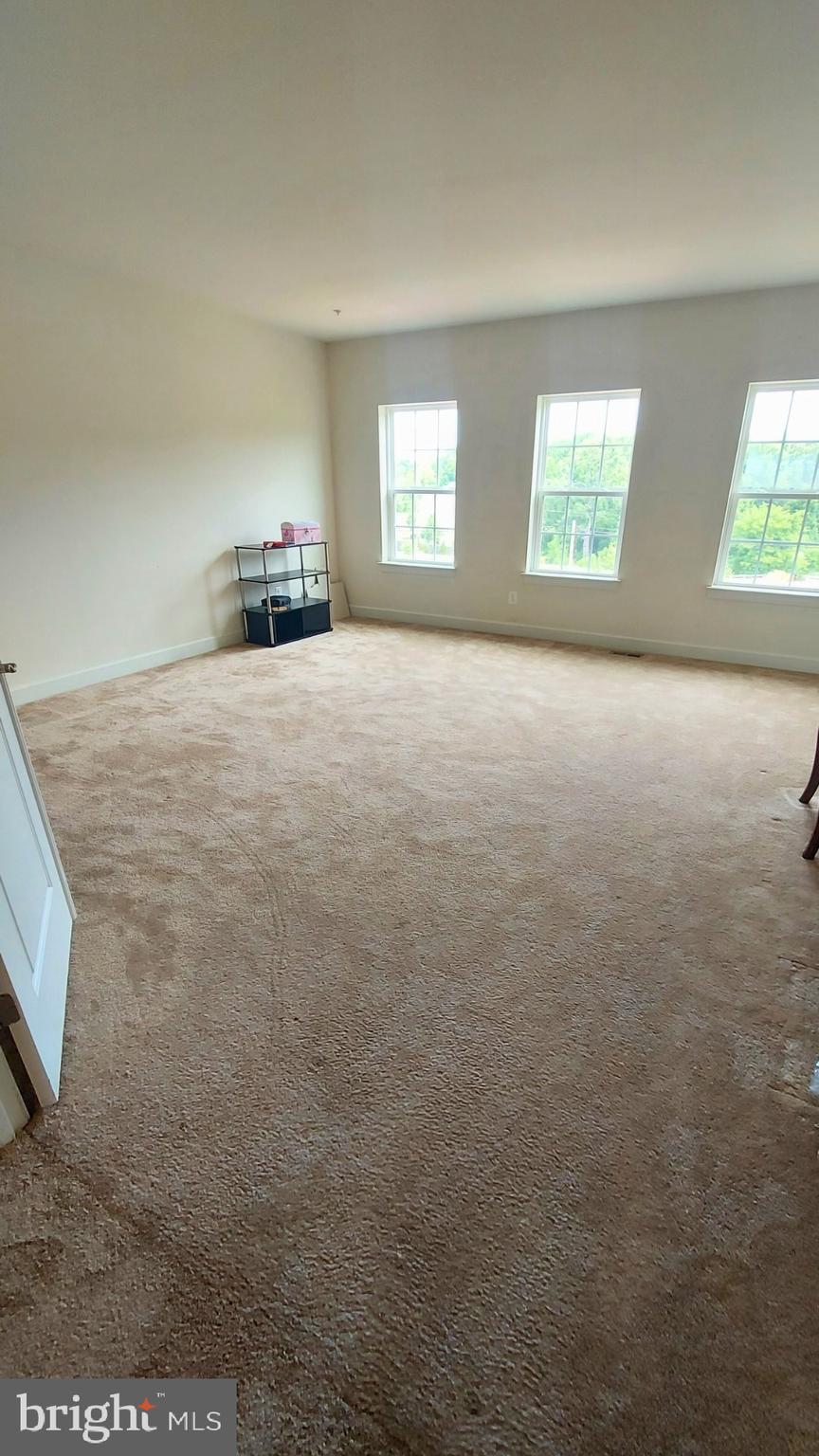 MARLBORO RIDING-PLAT 1> - Residential