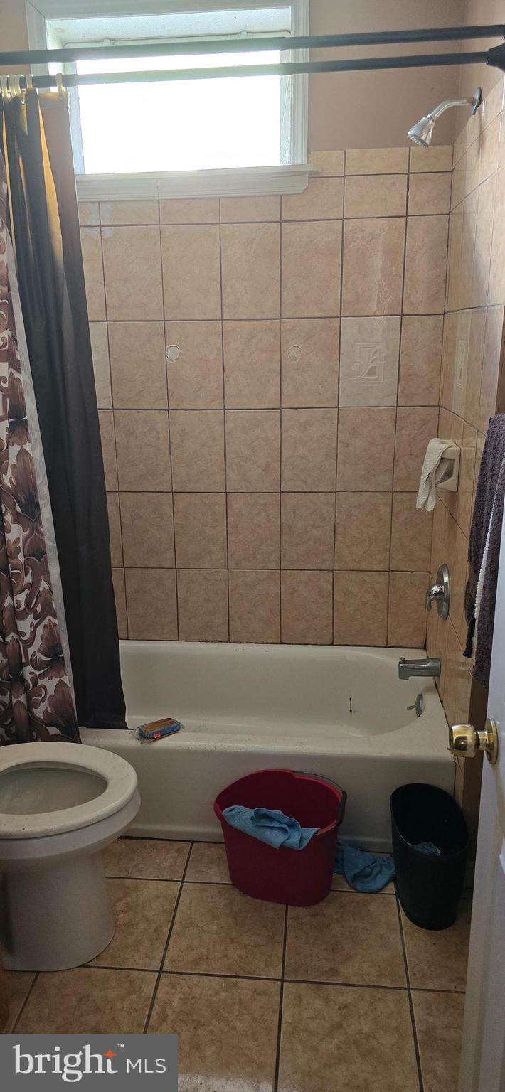 WEST PHILADELPHIA - Residential