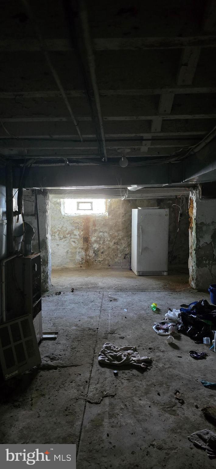 WEST PHILADELPHIA - Residential