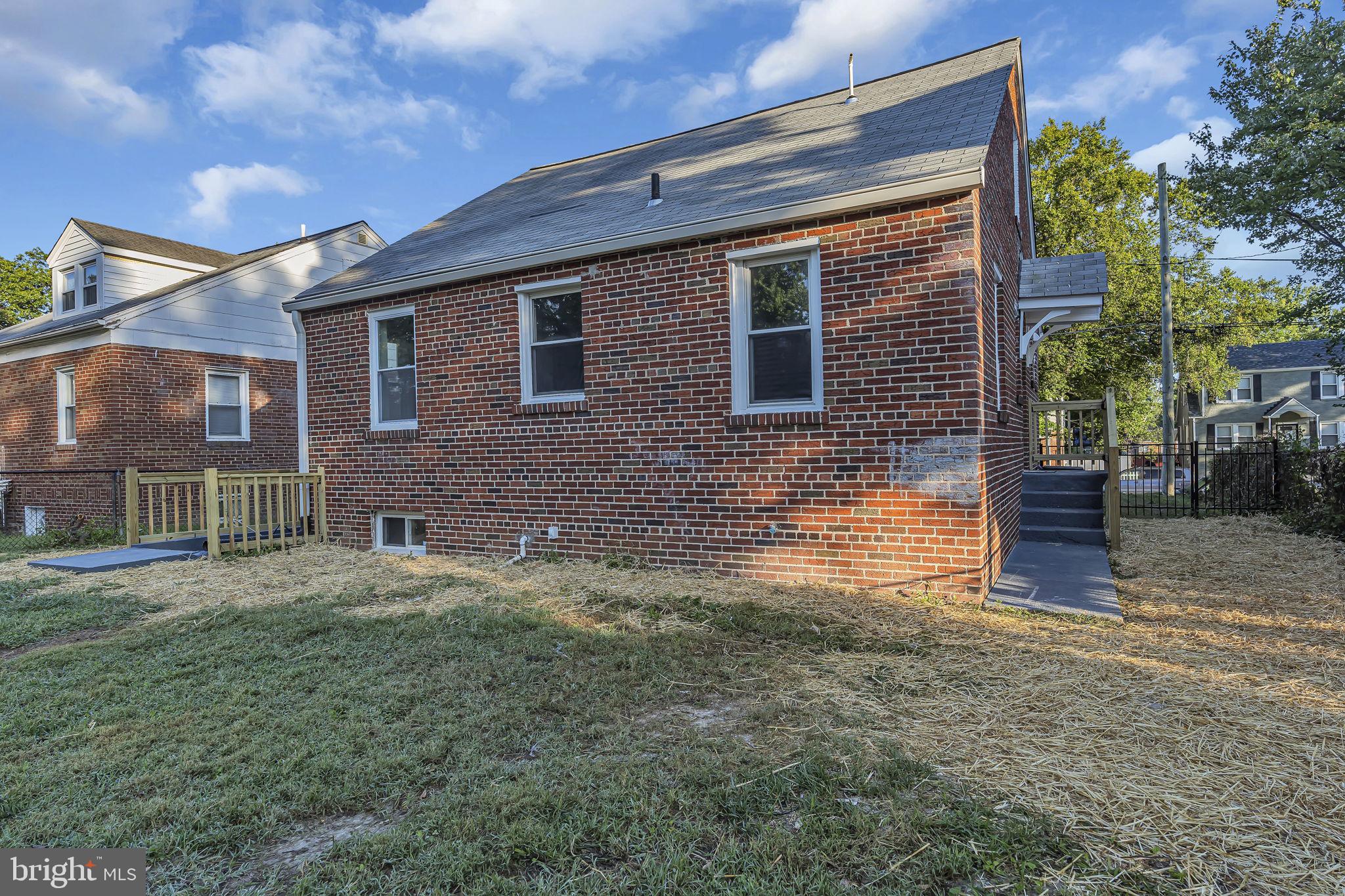 DISTRICT HEIGHTS - Residential