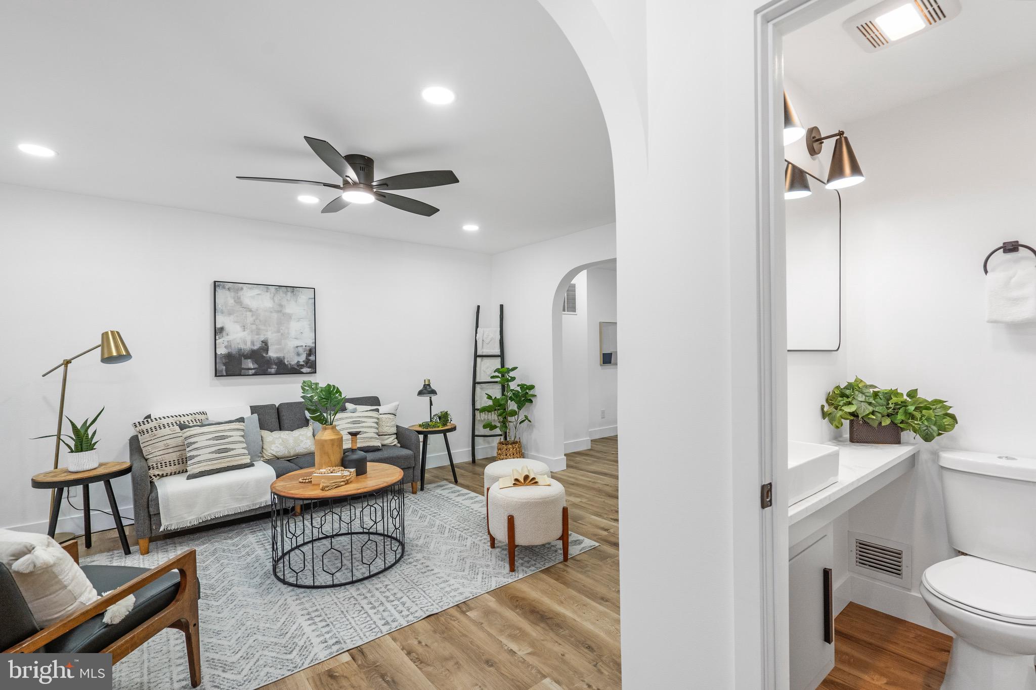 PERRING LOCH - Residential