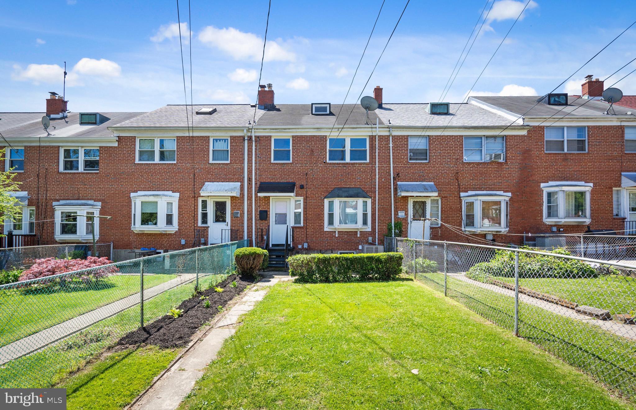 PERRING LOCH - Residential