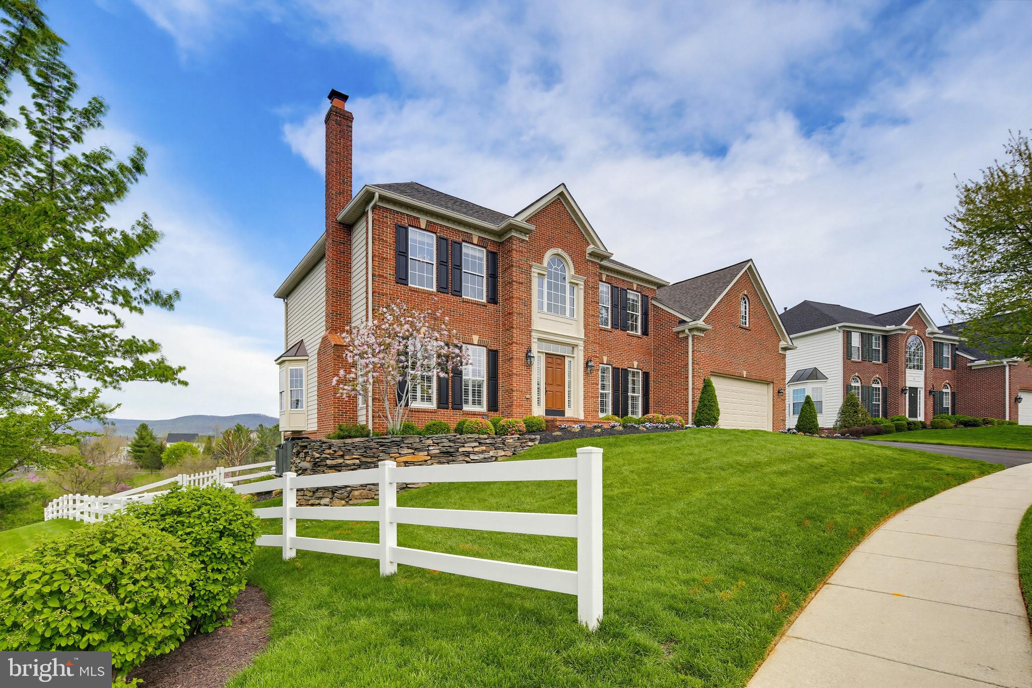 GLENBROOK - Residential