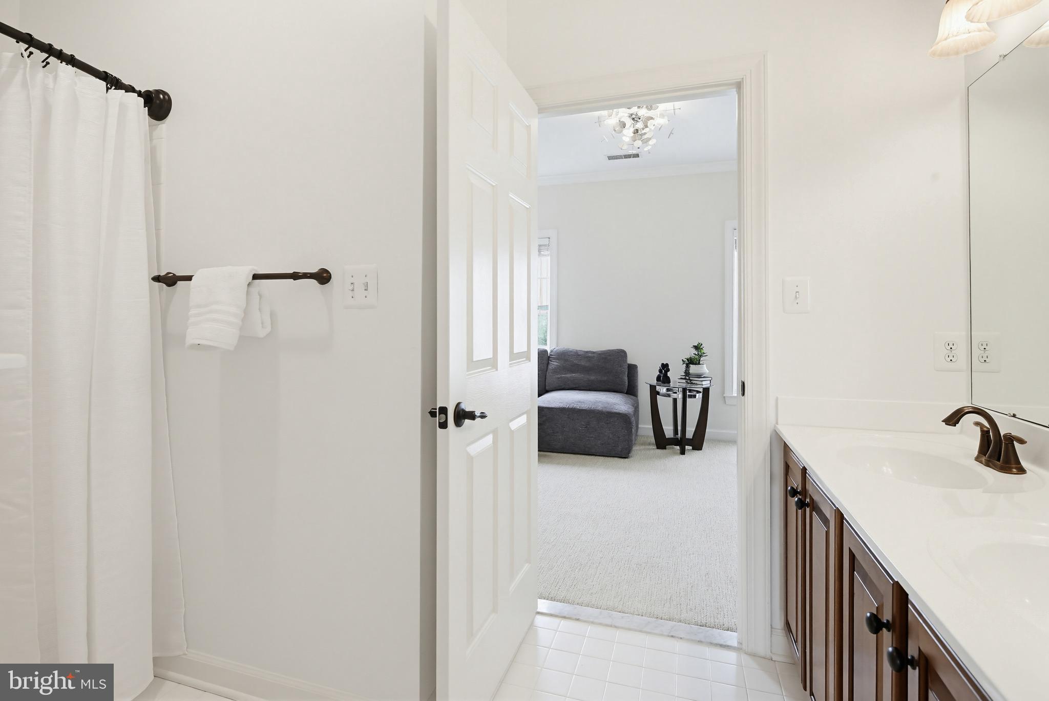 GLENBROOK - Residential