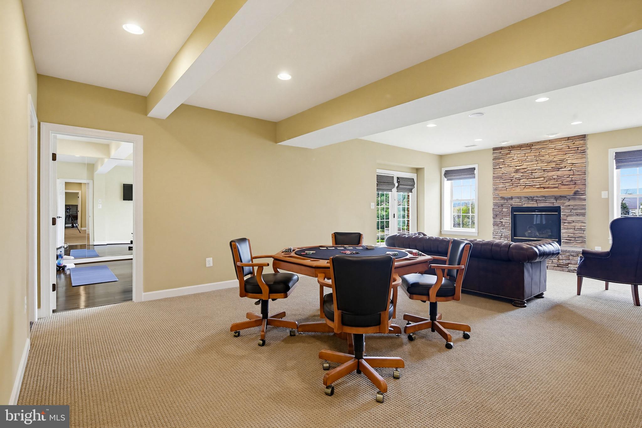 GLENBROOK - Residential