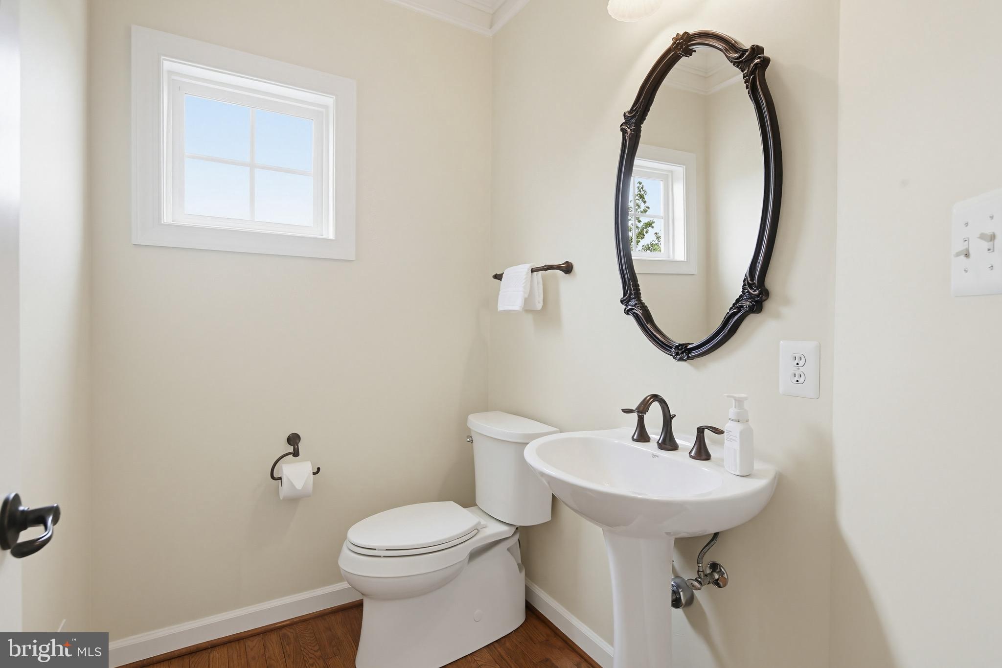 GLENBROOK - Residential