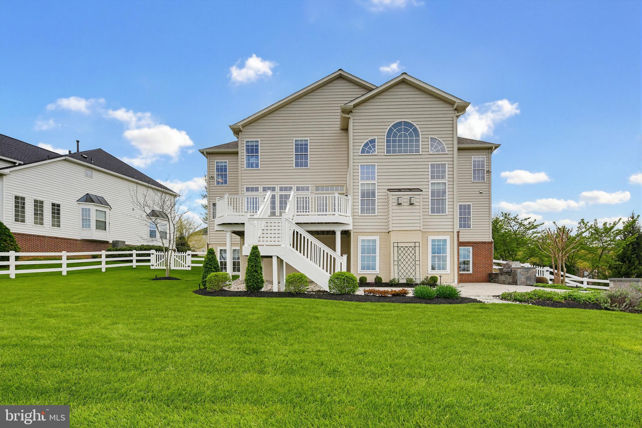 GLENBROOK - Residential