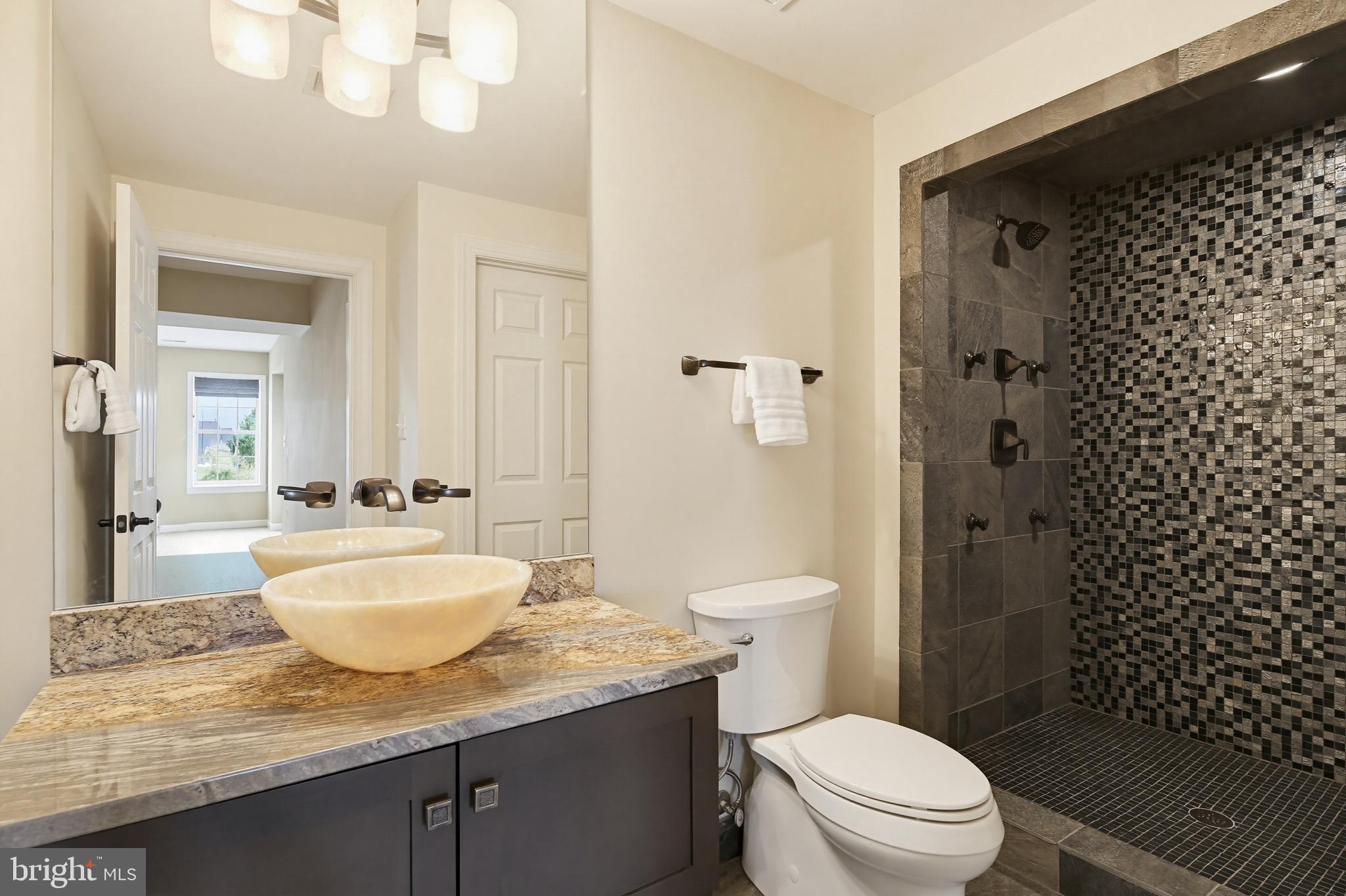 GLENBROOK - Residential