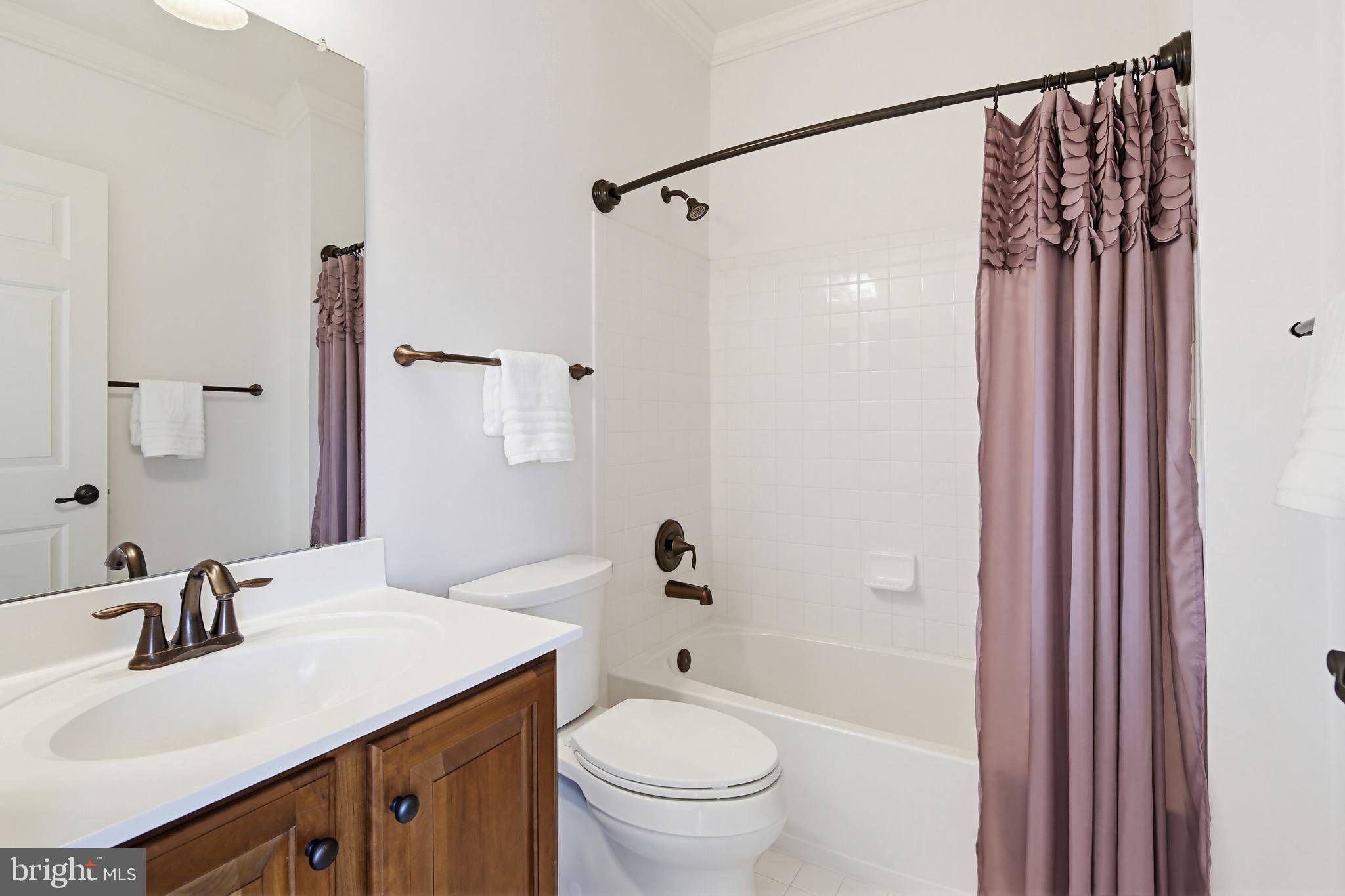 GLENBROOK - Residential