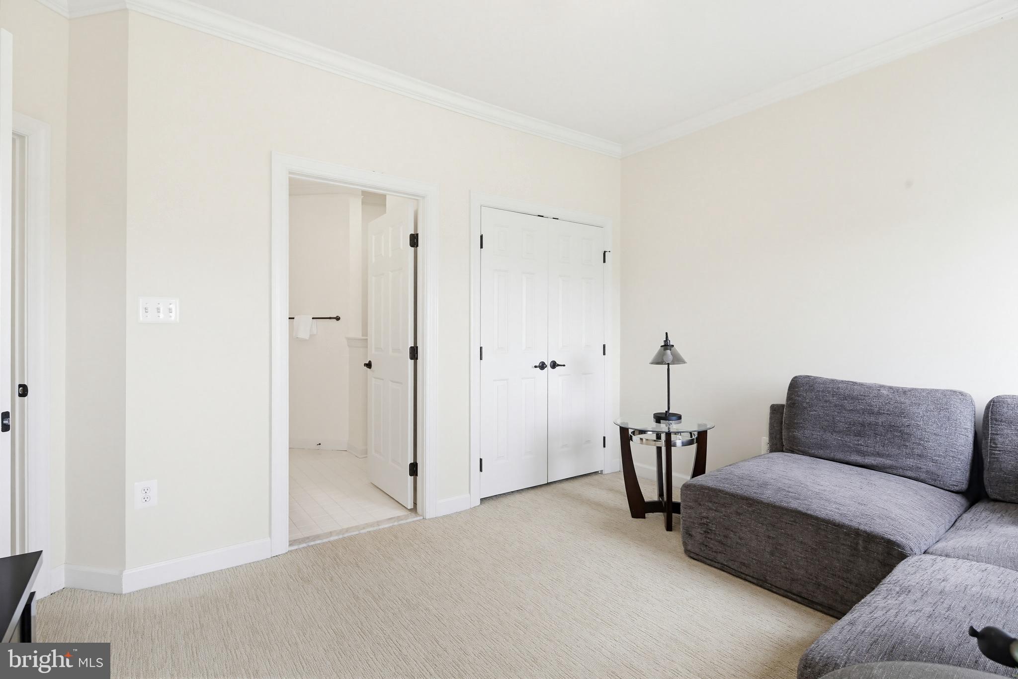 GLENBROOK - Residential