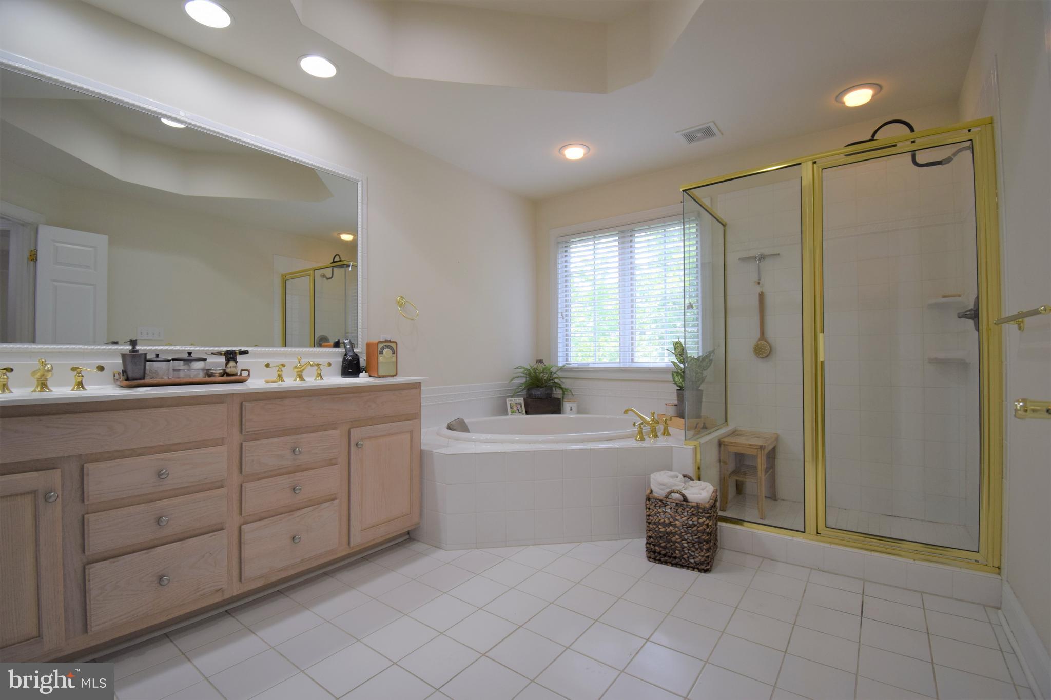 POWELLS LANDING - Residential Lease