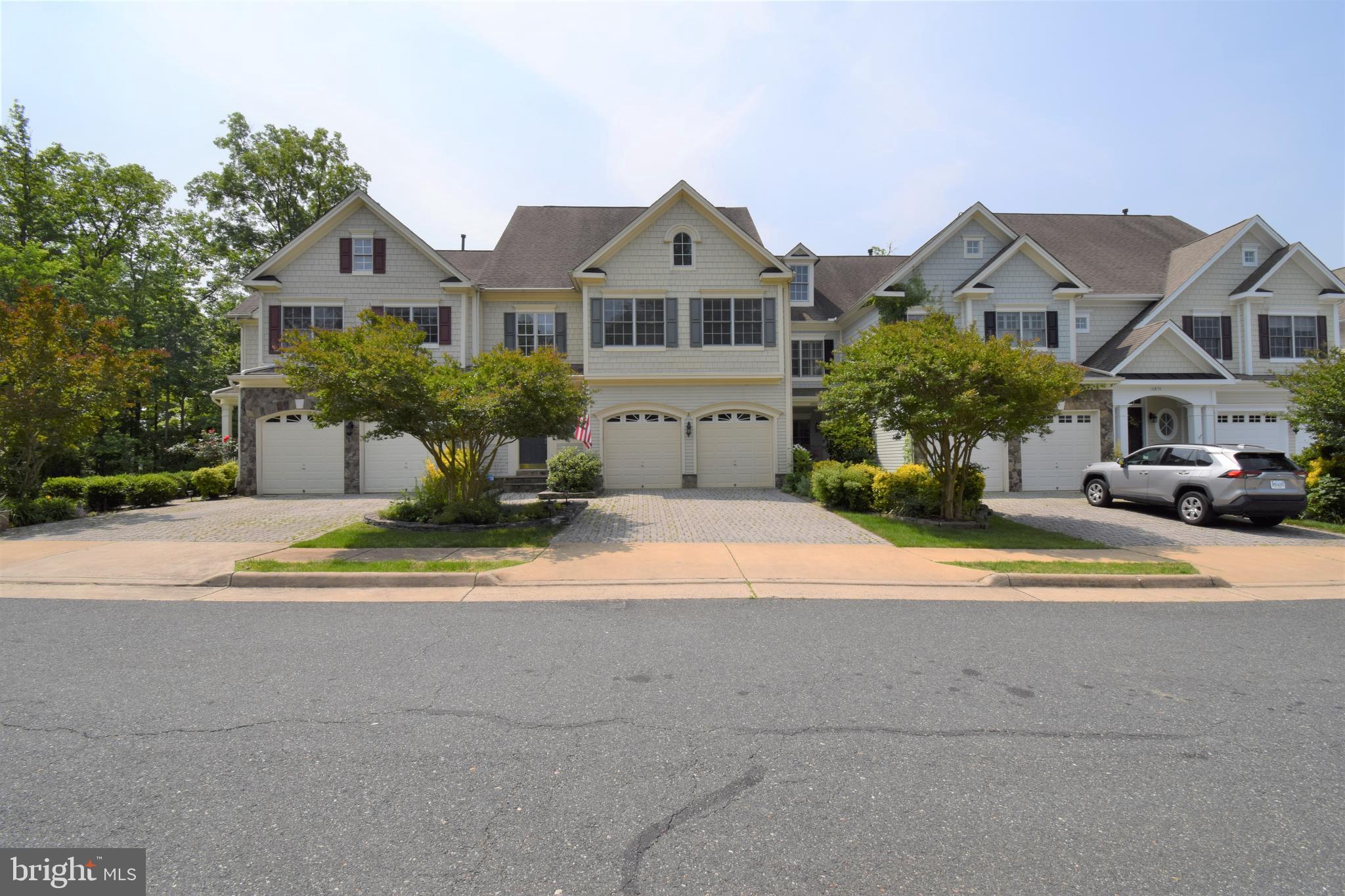 POWELLS LANDING - Residential Lease