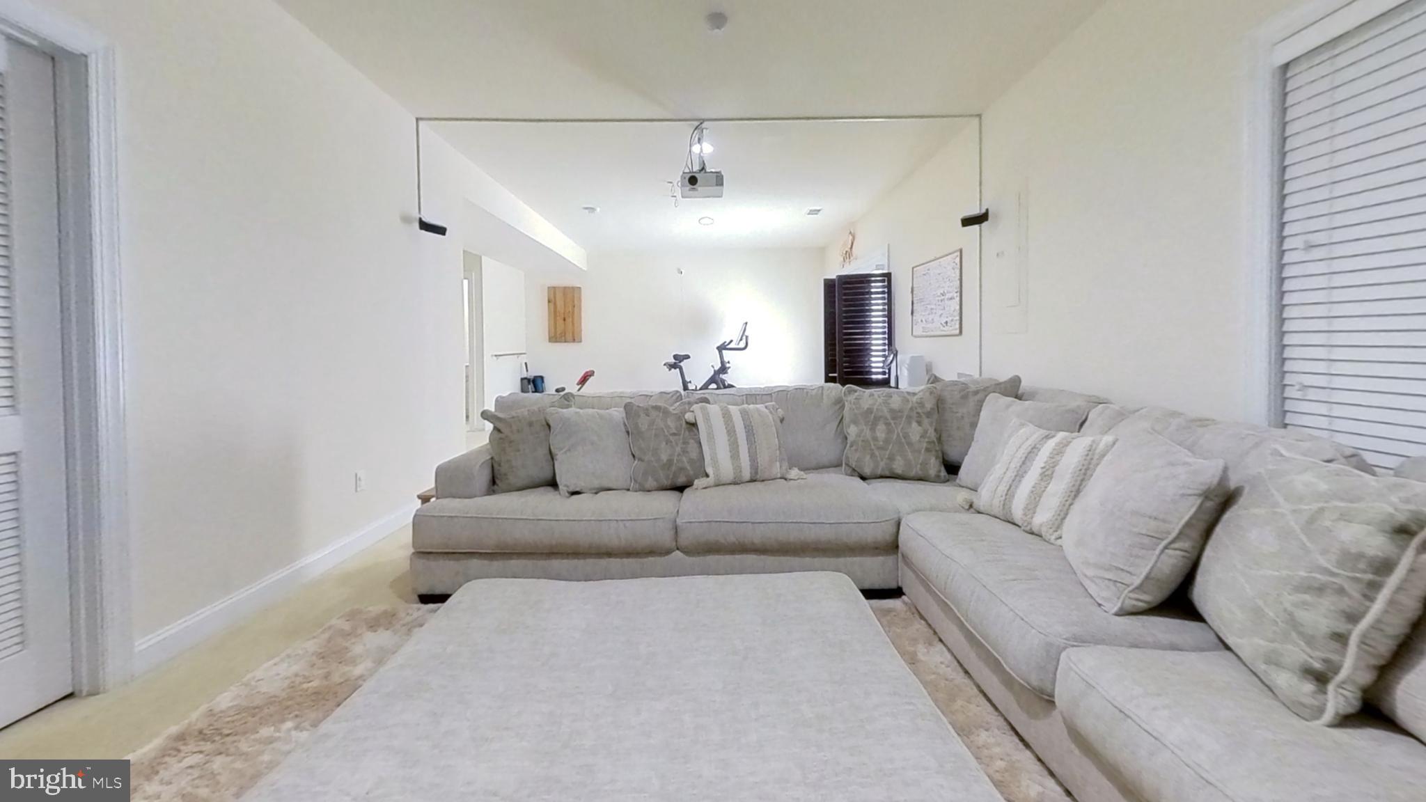 POWELLS LANDING - Residential Lease