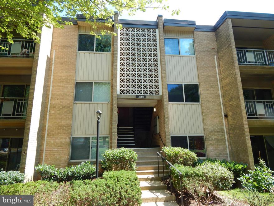 Outstanding, ALL BRAND NEW 3 bedroom/1 bathroom condominium in close-in Bethesda Park. New Appliances, New Laminate Wood Floor, New Kitchen, New Paint, New Everything.  Shows like a model.  Just one mile from the Twinbrook and White Flint Metro stations. Just 1 mile to the amenities of Rockville Pike. Did I mention it is in the best school district. All utilities are included. Don't miss this one!