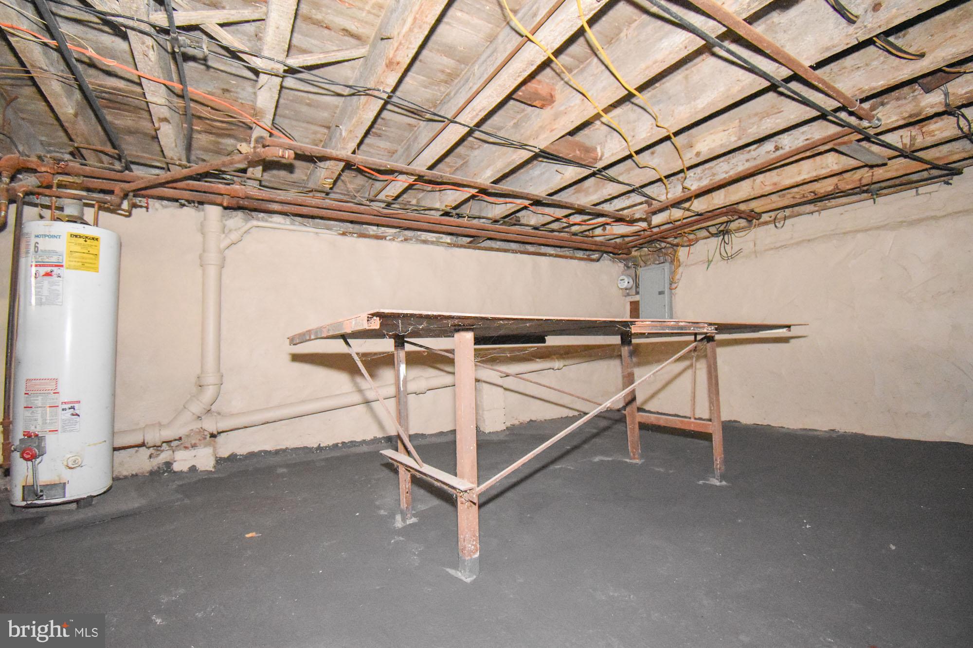 NEWBOLD - Residential Lease