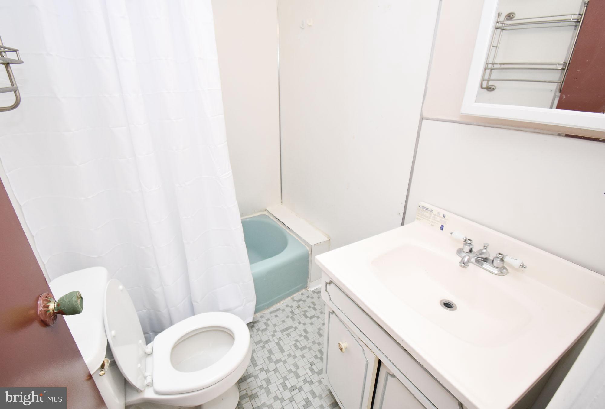 NEWBOLD - Residential Lease