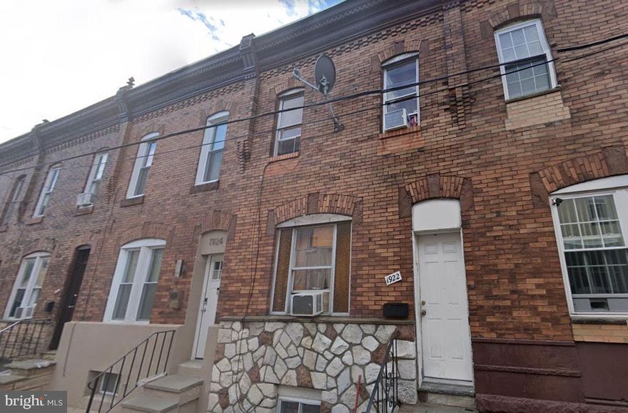 This spacious two-story townhome features 2 bedrooms, and 1 full bathroom, as well as a fenced-in yard, and a large basement. On the first floor, you'll find an open concept living area, leading to an eat-in kitchen, which features solid wooden cabinetry and a large coat closet. At 878 square feet, this rental is perfect for entertaining guests, and features plenty of additional storage space. The classic brick exterior, gleaming hardwood flooring, and traditional staircase allow for a comfortable, yet sophisticated look. Located in South Philadelphia, with easy access to public transportation, you'll never be far from parks, bars, restaurants, shopping, and a variety of other Philadelphia attractions.