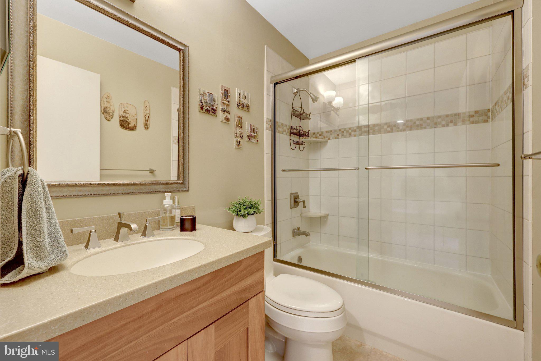 ARMFIELD FARMS - Residential