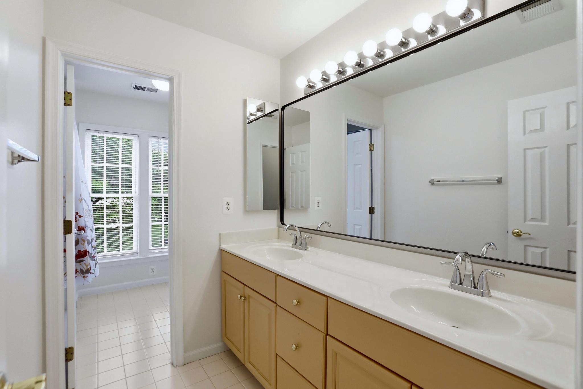 BRAMBLETON LANDBAY - Residential