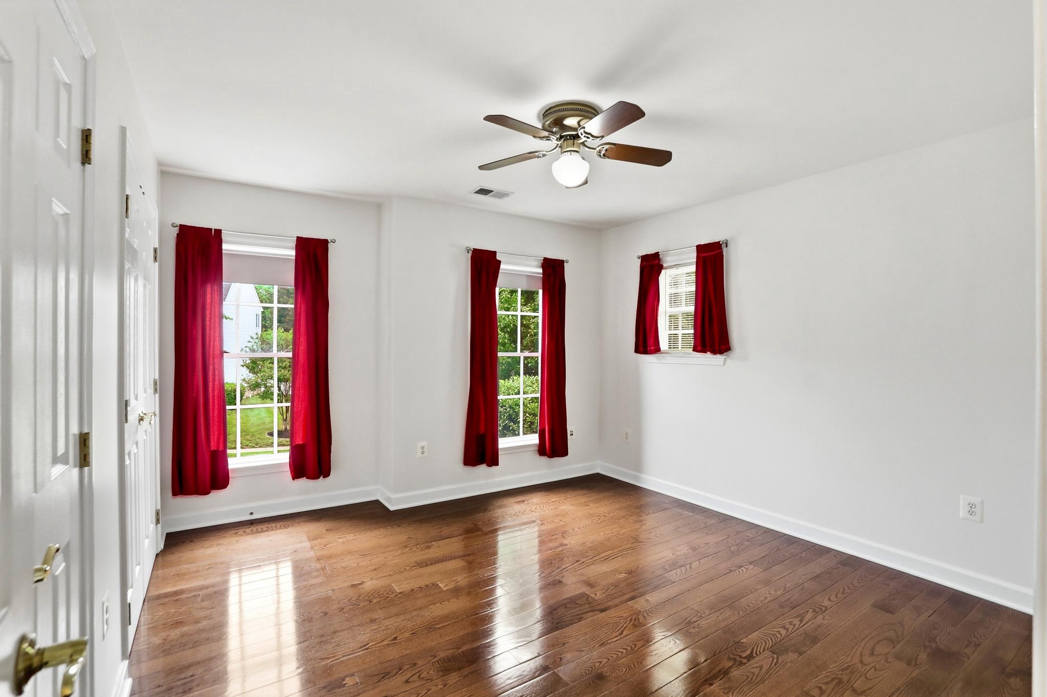 BRAMBLETON LANDBAY - Residential