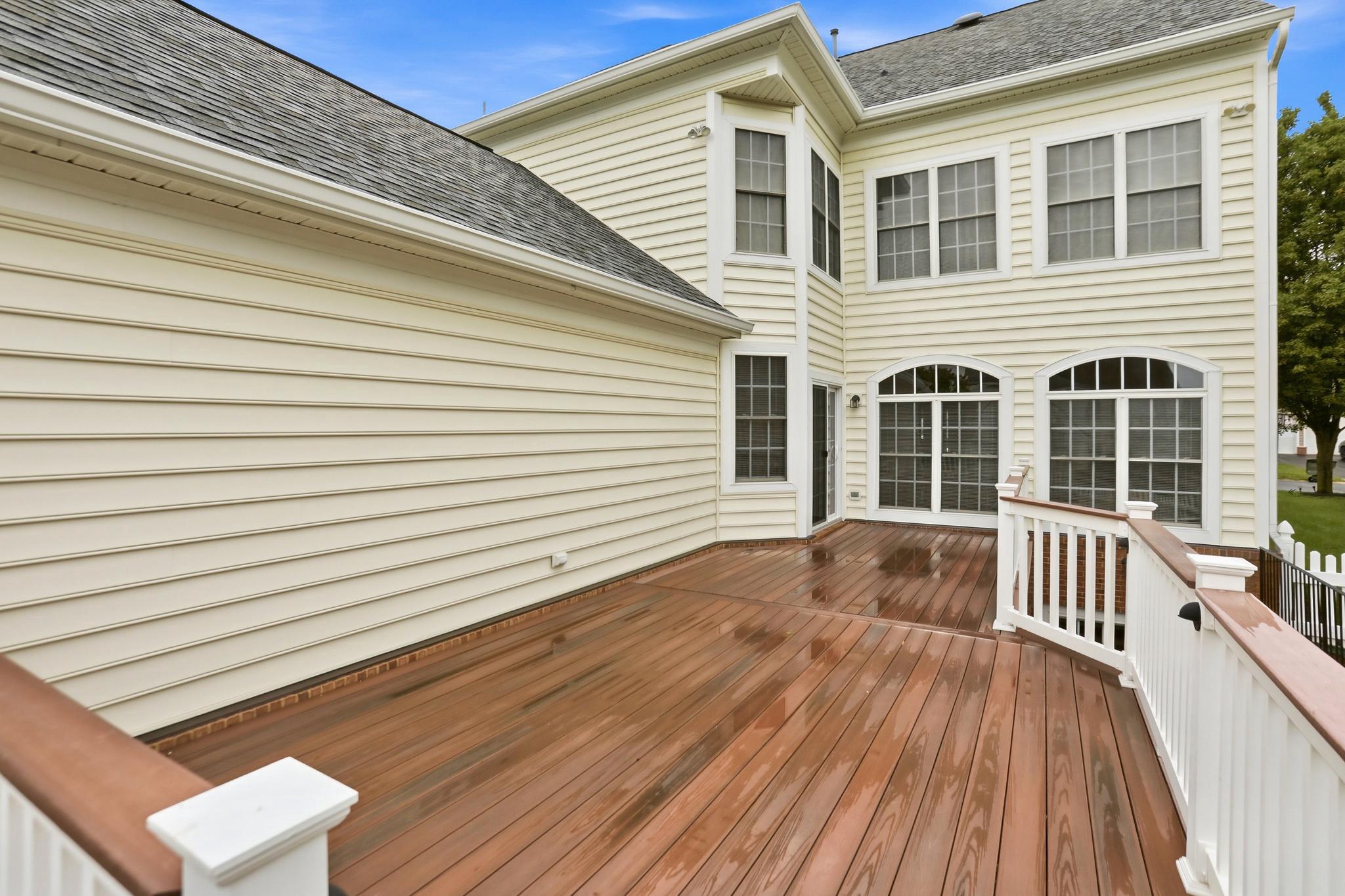 BRAMBLETON LANDBAY - Residential