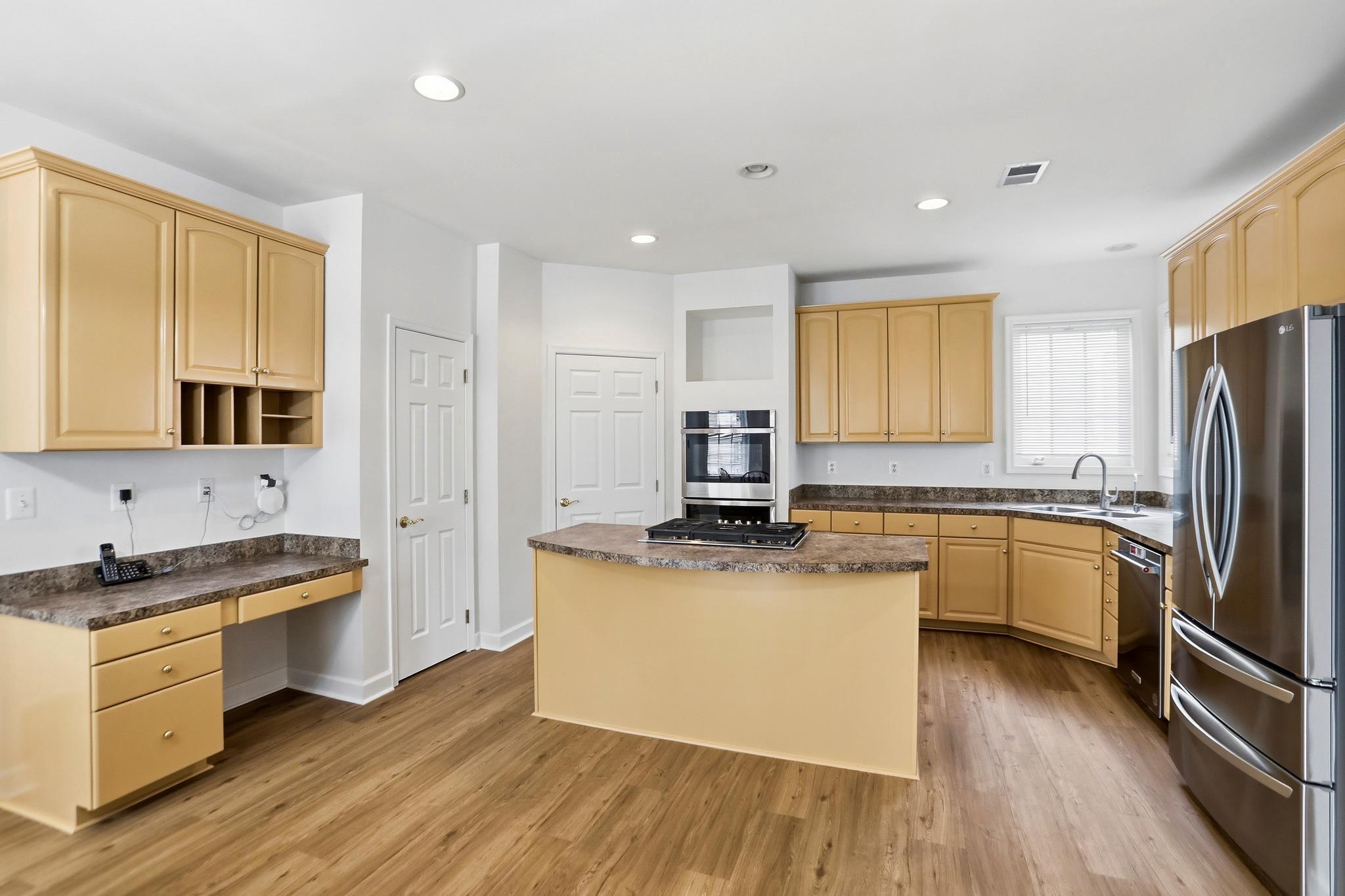 BRAMBLETON LANDBAY - Residential