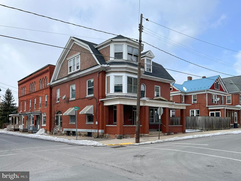 Photo of 401 5th Street, HUNTINGDON, PA 16652 (MLS # PAHU2023962)