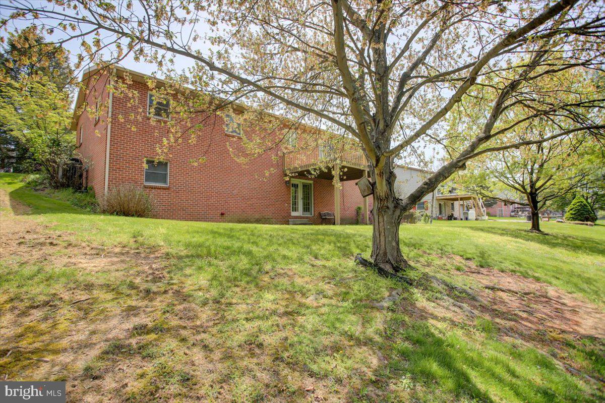 LAURICH - Residential