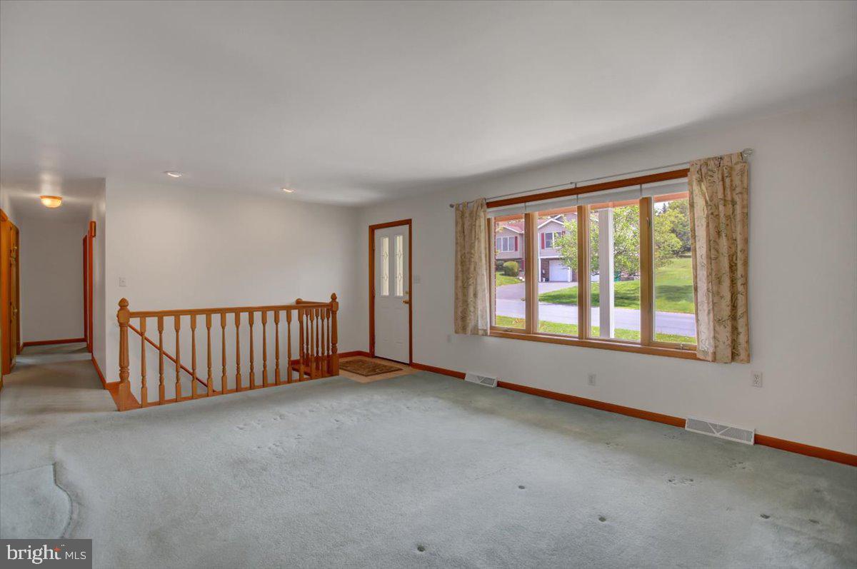 LAURICH - Residential