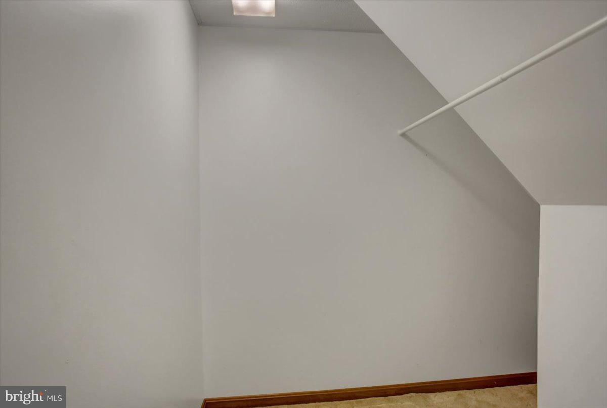 LAURICH - Residential