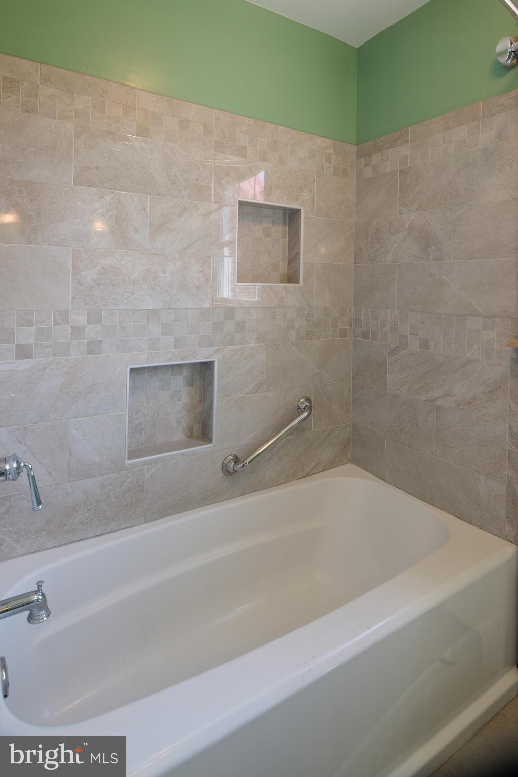 BELLEFONTE - Residential