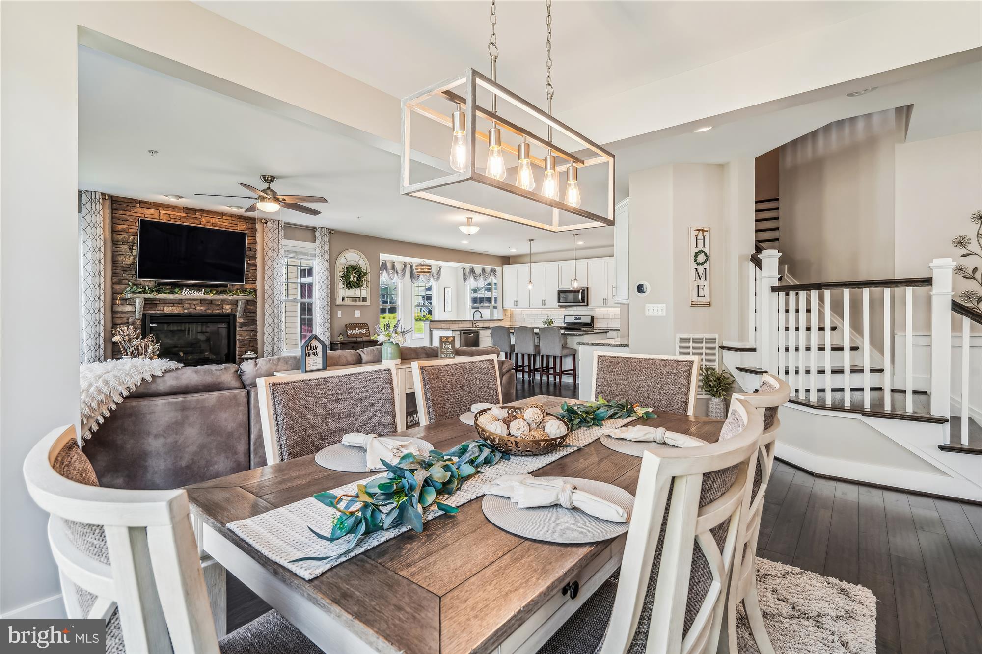 HARVEST RIDGE - Residential