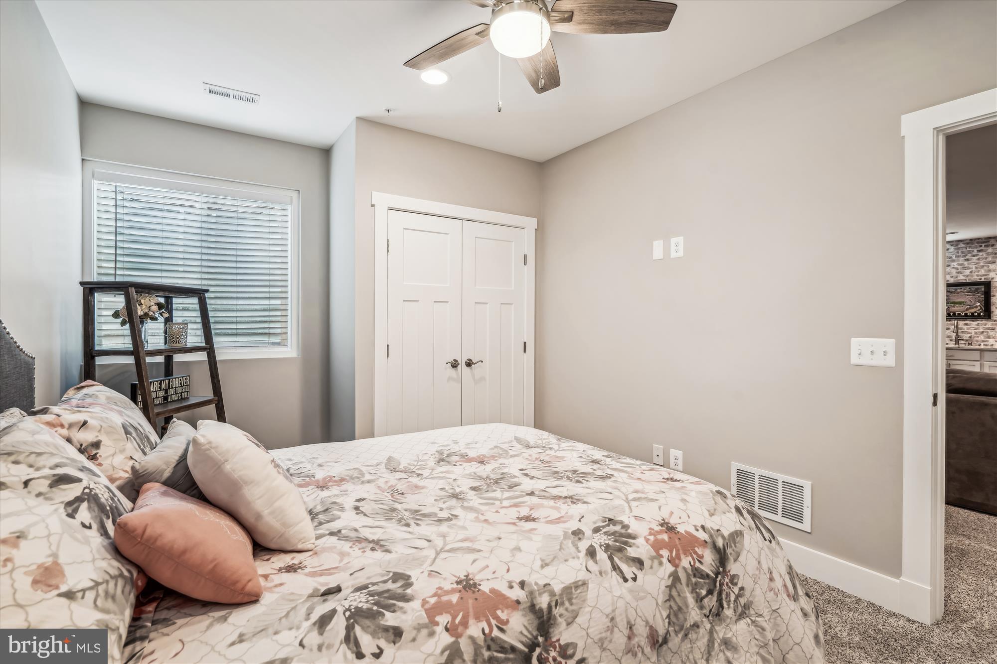 HARVEST RIDGE - Residential