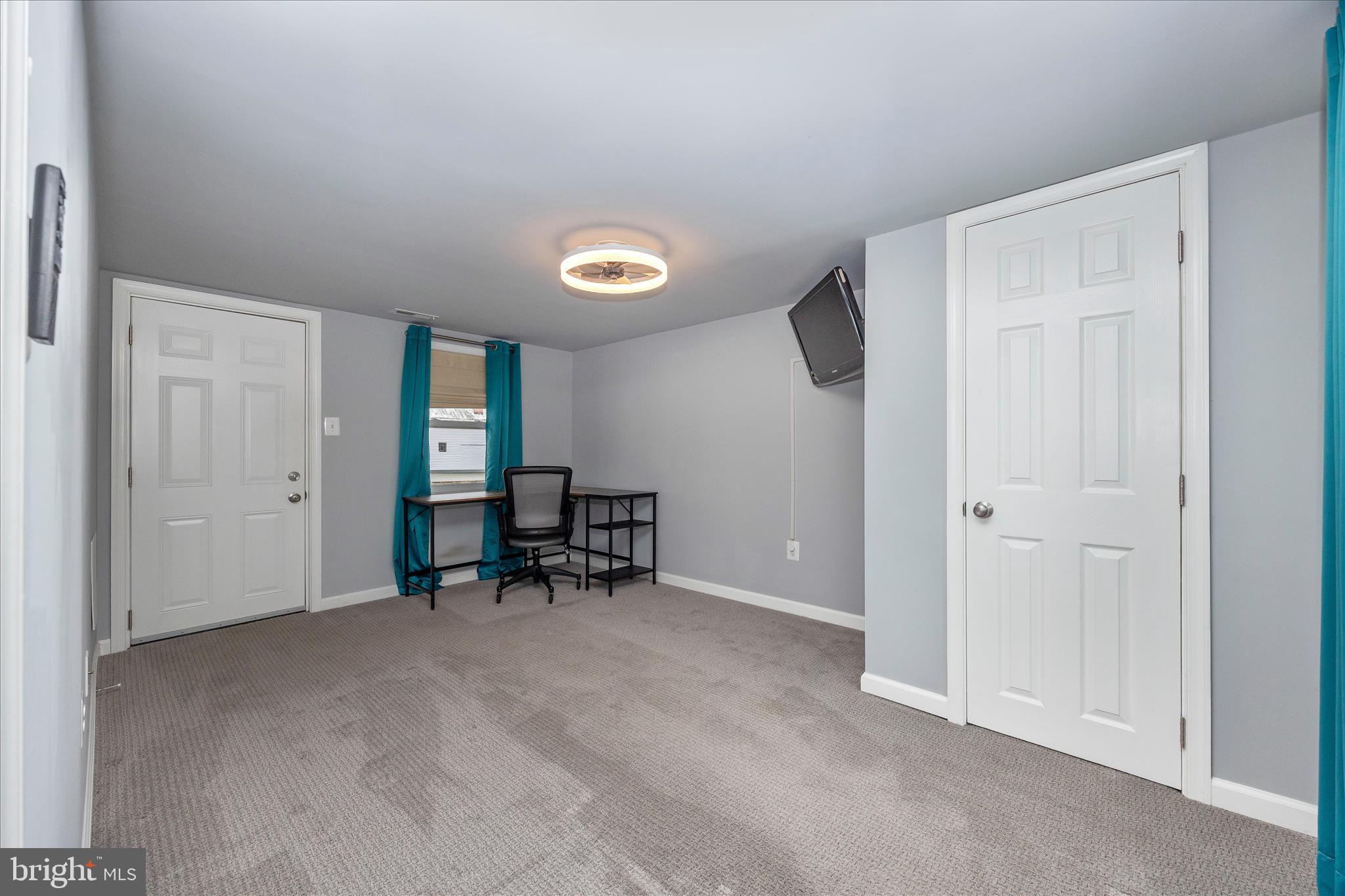 DOWNTOWN - Residential