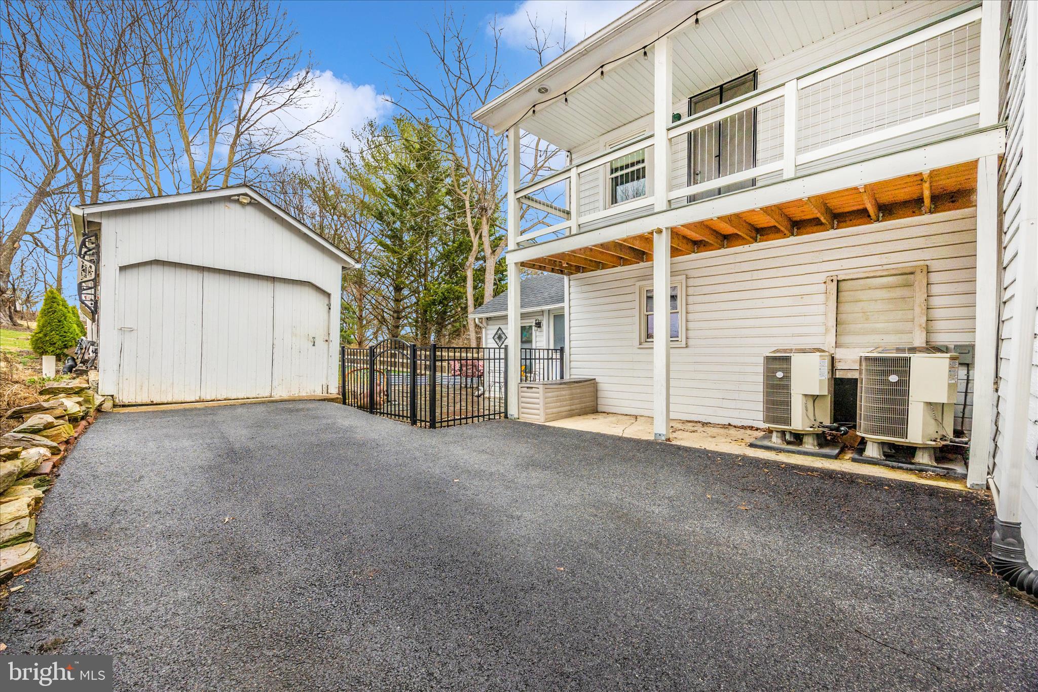 DOWNTOWN - Residential