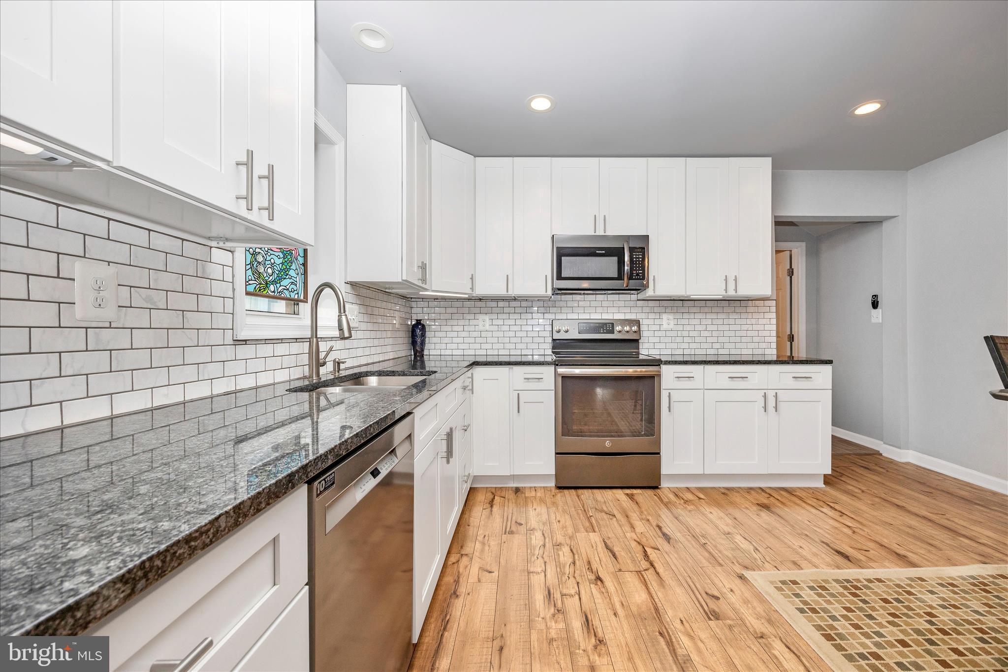 DOWNTOWN - Residential