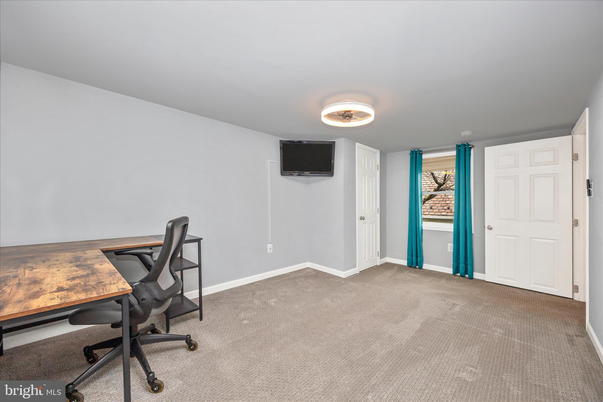 DOWNTOWN - Residential